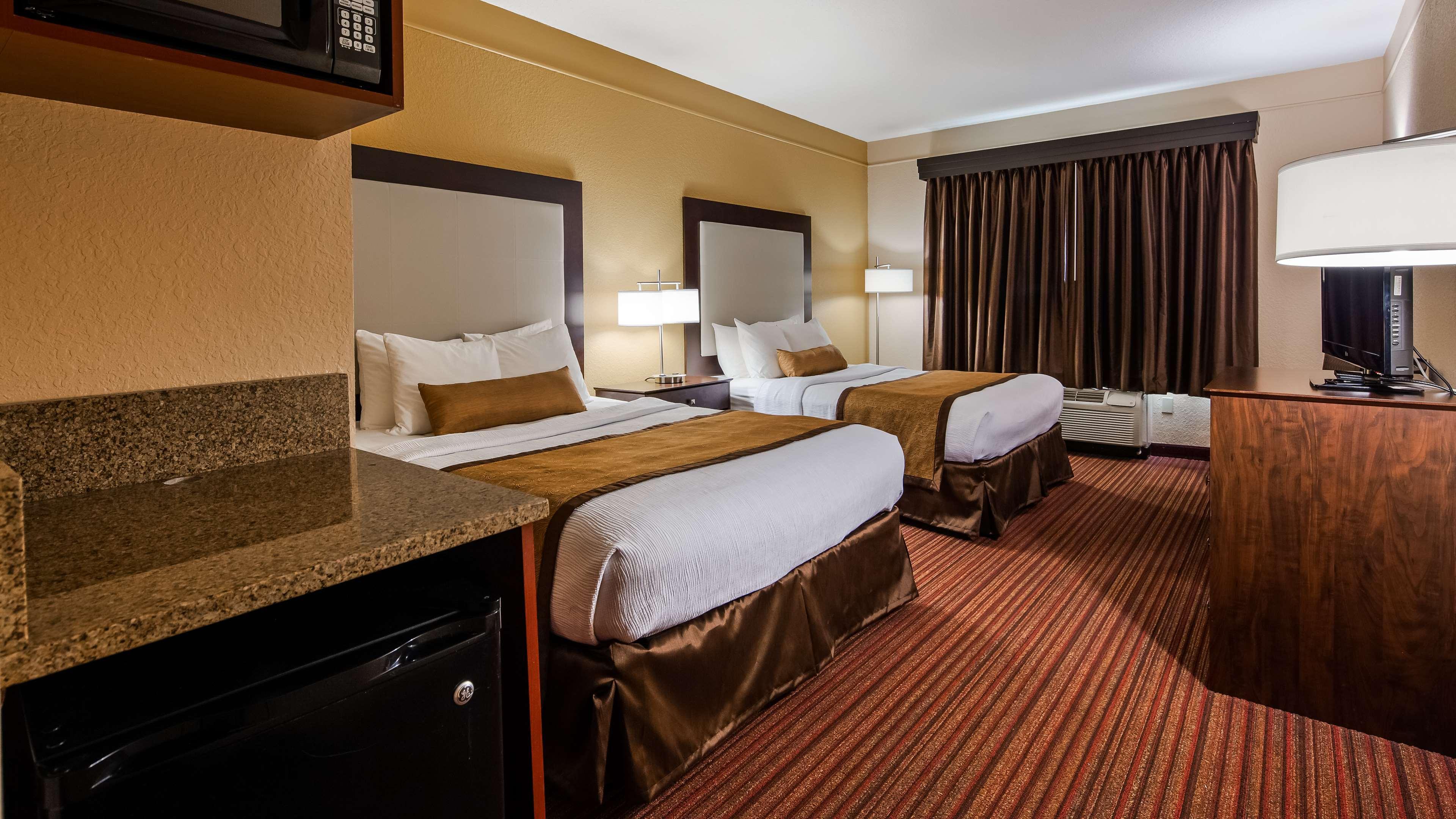 Best Western Plus Strawberry Inn & Suites Knoxville Exterior foto